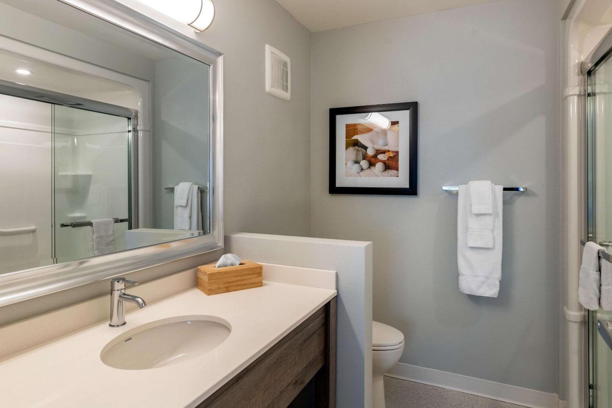 Quality Inn & Suites Amsterdam Fredericton Luaran gambar