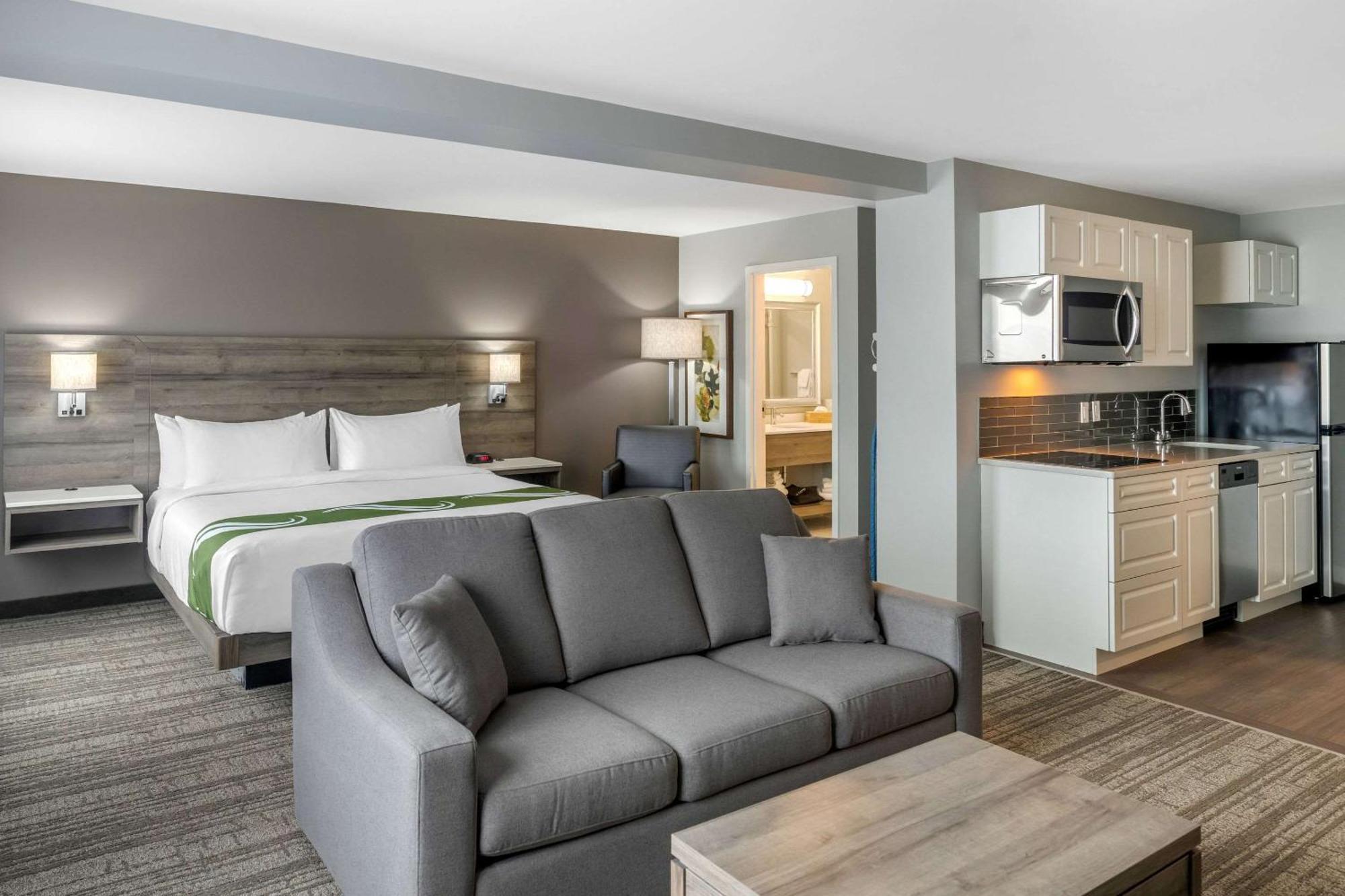 Quality Inn & Suites Amsterdam Fredericton Luaran gambar