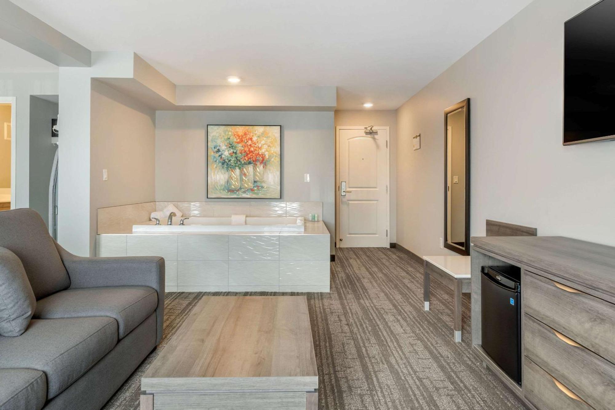 Quality Inn & Suites Amsterdam Fredericton Luaran gambar