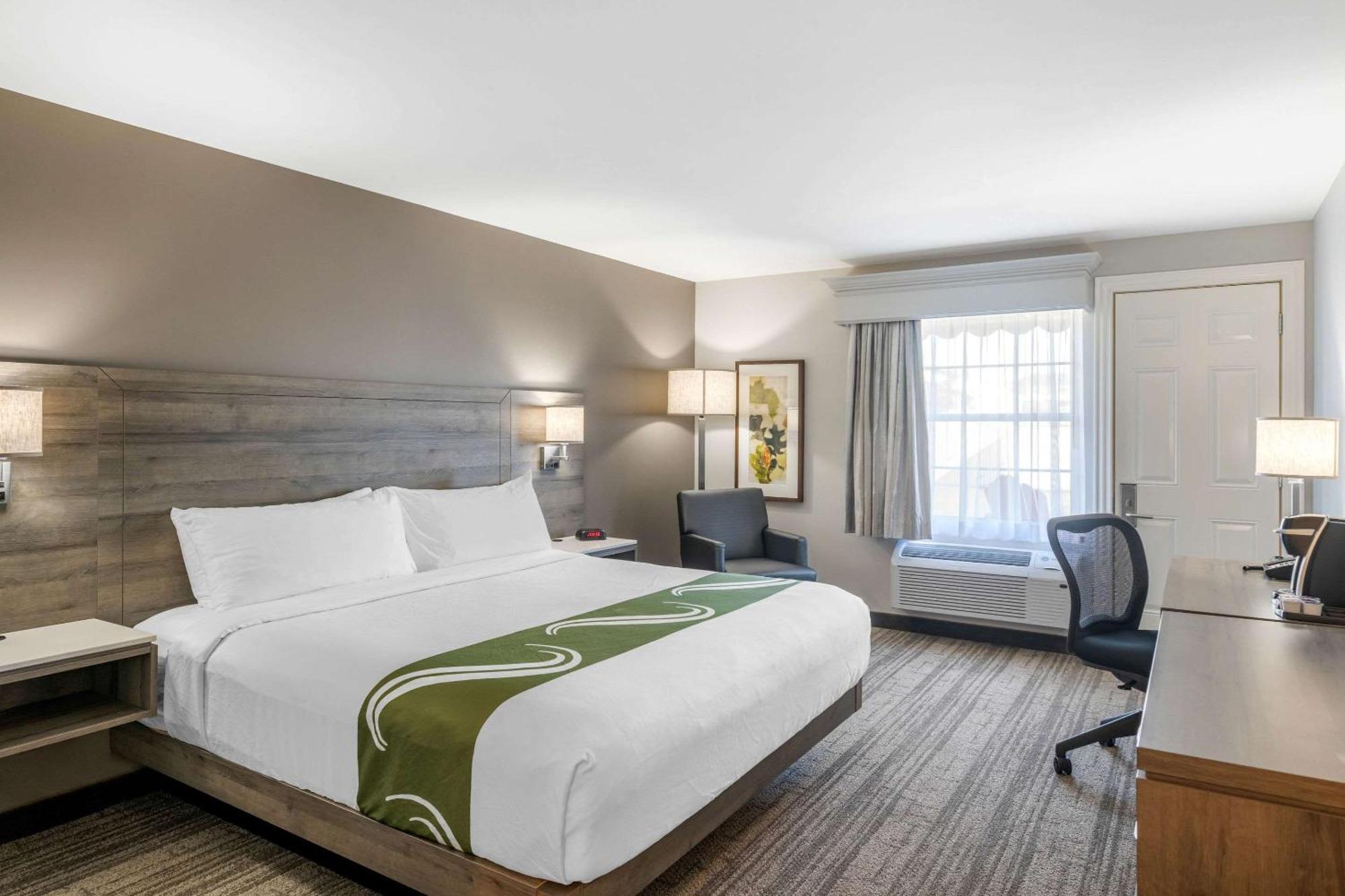 Quality Inn & Suites Amsterdam Fredericton Luaran gambar