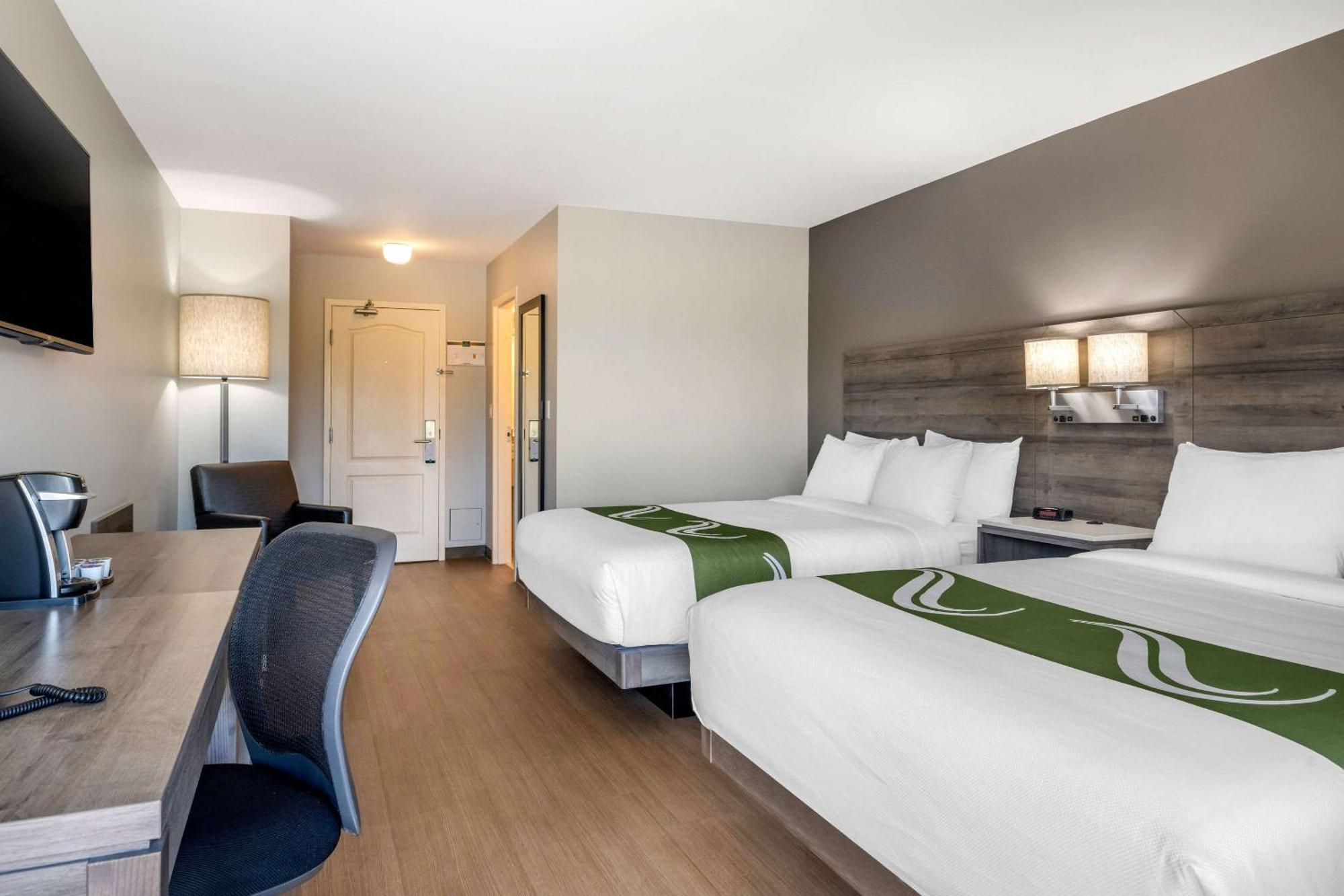 Quality Inn & Suites Amsterdam Fredericton Luaran gambar
